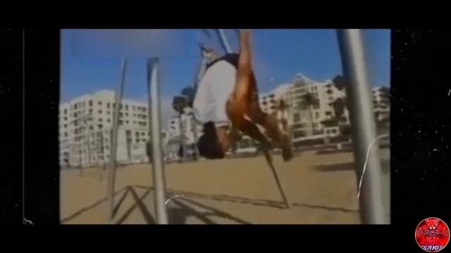 Это был самый первый Боец UFC в мире, Ройс Грейси человек который СМОГ