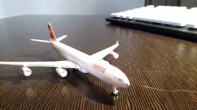 Обзор модели самолёта Airbus А340-300 1/600 Schabak