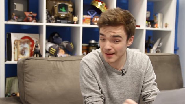 How the Yakuza helped sell Nintendo's first game - Here's A Thing