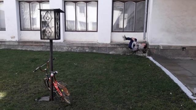 Крутое сальто без рук
