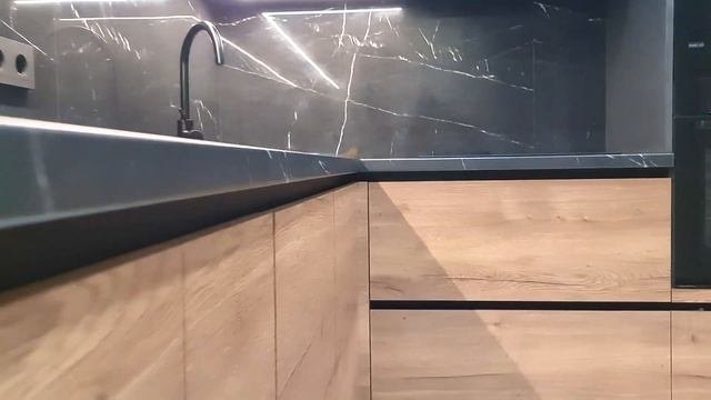 Угловая кухня 3 470 USD