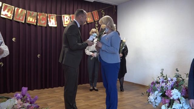 Торжественная церемония награждения педагогов района и вручение кубка "Ученик года-2022".mp4