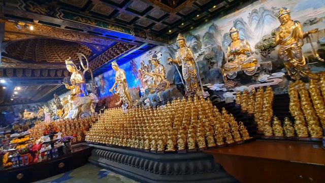 Храм Буддизма в Хайнане