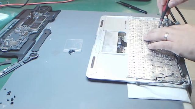 MacBook Air Keyboard replace process, A1465 11inch MacBook