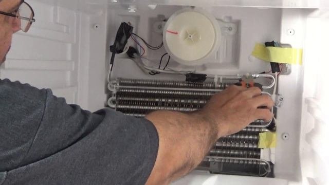 Geladeira Brastemp Inverse Não Gela em Cima