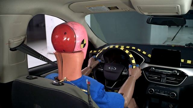 2020 Ford Escape - Crash Test