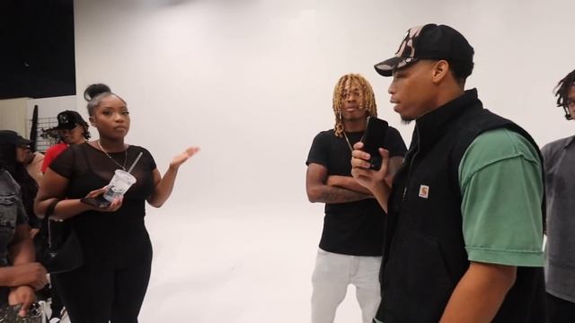 Find Your Sneaky Link! 15 Girls & 15 Boys Houston!