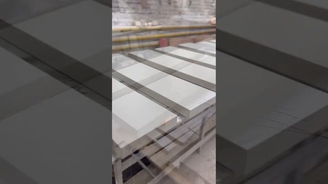 Бетонные панели популярны во всём мире! Долговечны прочны не требуют особого ухода.
