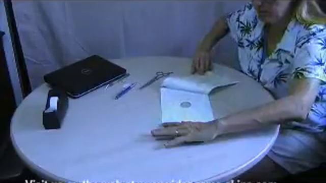Laptop skin - how to install on a Dell Mini
