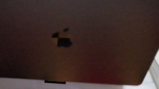 Unbox 2018  New Macbook Pro 13" Touch Bar 512GB