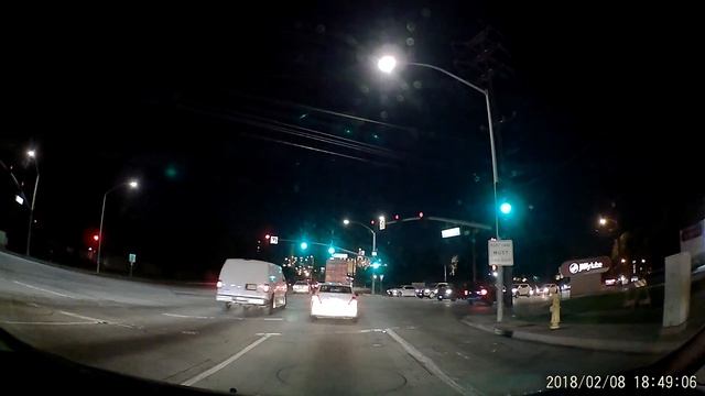 Dash Cam Night Test - YI 2.7" Screen Full HD Dashboard Camera