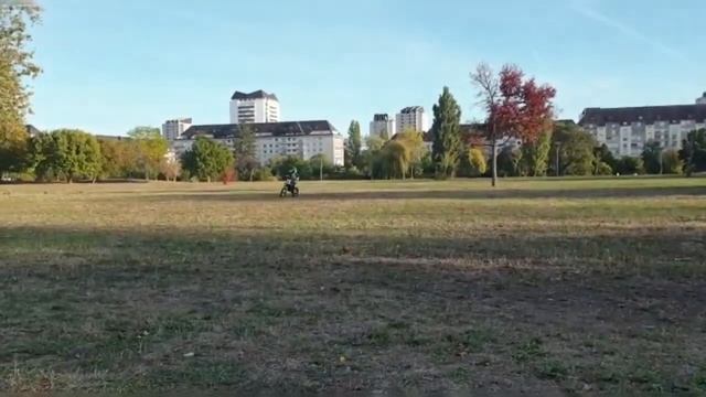 La moto électrique enfant tout-terrain ?Вездеходный электрический мотоцикл