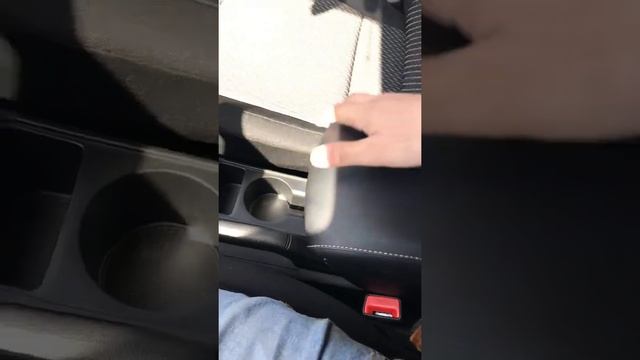 Подлокотник на Kia Rio 4 New Вариант 2 от компании Подлокотник116