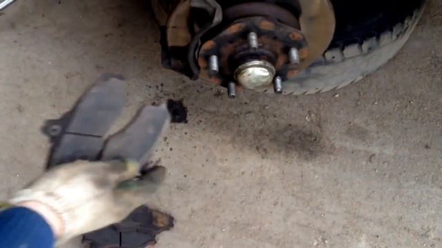 Замена тормозных колодок, как поменять, заменить колодки на Hyundai Porter, портере