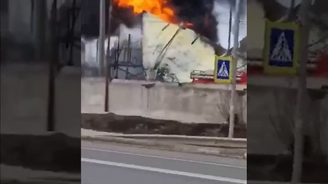 Пожар в Курской области в результате атаки украинского БПЛА (6 марта 2024 года)