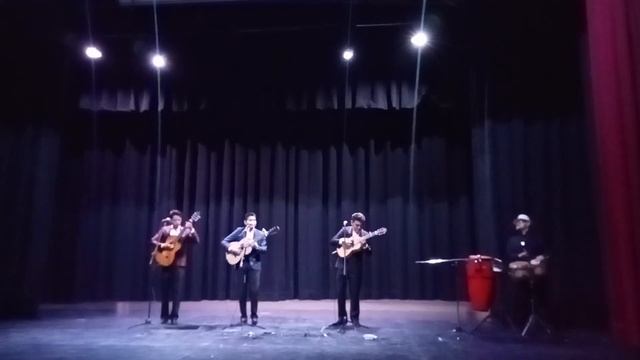 Besame mucho Los Herederos del Bolero