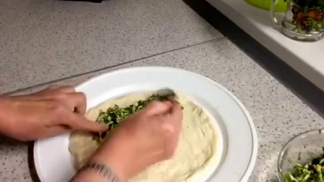 Кутабы тонкие пирожки с сыром и зеленью на гриле GFGRIL