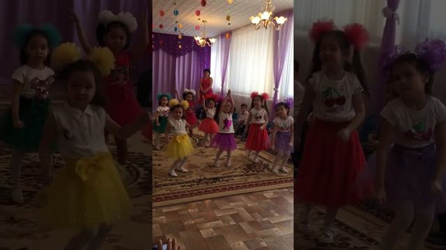 Танец «Барби»