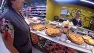 "Просрочка Перекресток" (нашли шампунь) ул. Уточкина, 4