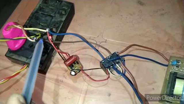 change the converter box into automatic inverter/ कनवर्टर को बदलें इन्वर्टर में