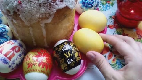 ПОКРАСИЛА ЯЙЦА КУРКУМОЙ,  Как покрасить Пасхальные Яйца натуральными Красителями