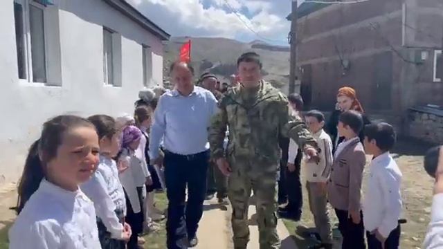 ЗАСЛУЖЕННАЯ АРТИСТКА РД  ГАСАНГУСЕНОВА Ж.ЧАРОДИНСКИЙ РАЙОН СЕЛО МУККУТЛЬ