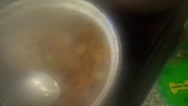 КАК Я ГОТОВЛЮ ДОМА. Простые рецепты/КУРИНЫЙ СУП+ЖАРЕНАЯ КУРОЧКА.