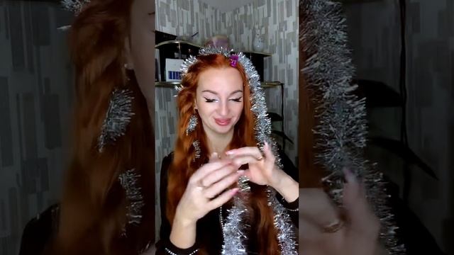 Новогодняя прическа - Снегурочка