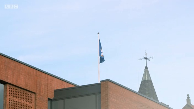 Britains.Secret.Charity.Cheats.S01E02