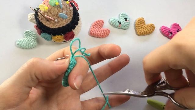 Mini Corazón Amigurumi ?| Patrón Gratis | Tutorial Fácil Crochet - Ganchillo
