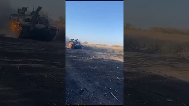 Т-90М возвращается в тыл после попадания украинского FPV-дрона.