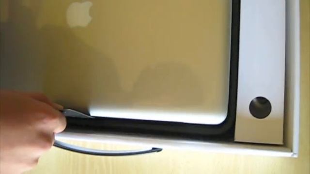 Unboxing MacBook Pro 15'' i5
