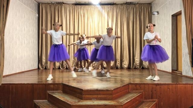 Танцевальный коллектив "Улыбка" - "Селфи"