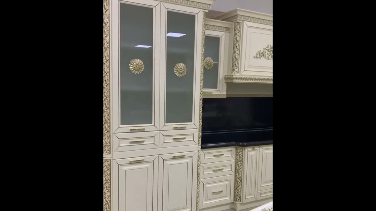 Кухня "Эмилия"в классическом стиле