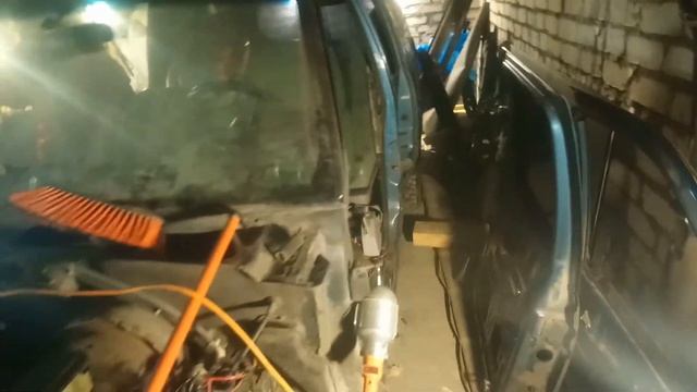 Подготовка к кузовному ремонту шевроле