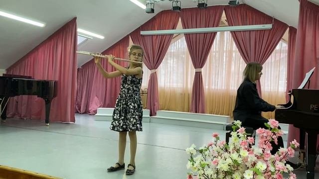Мария Захарова 10 лет флейта. К. Бём Славянский танец