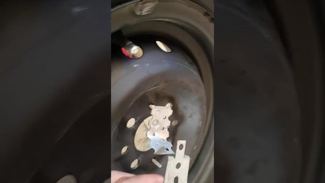 Как поставить колпаки на штампы без ушек (13 лет провел в гараже)