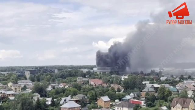 В НИИ «Платан» в подмосковном Фрязино вспыхнул крупный пожар
