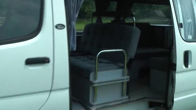shizuoka-five-star-conversion-hiace-camper-van-selectable-4-wheel-drive-super-long.mp4