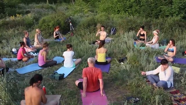 Йога. 108 Сурья Намаскар Suryannamaskarв День Летнего Солнцестояния