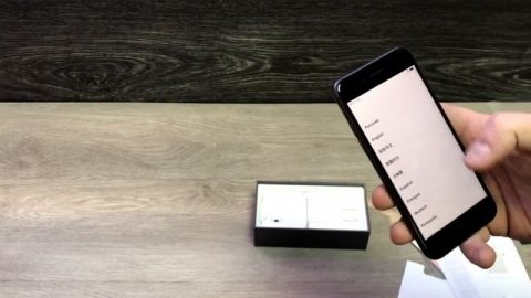 Iphone 8 за 46 т.р с computeruniverse