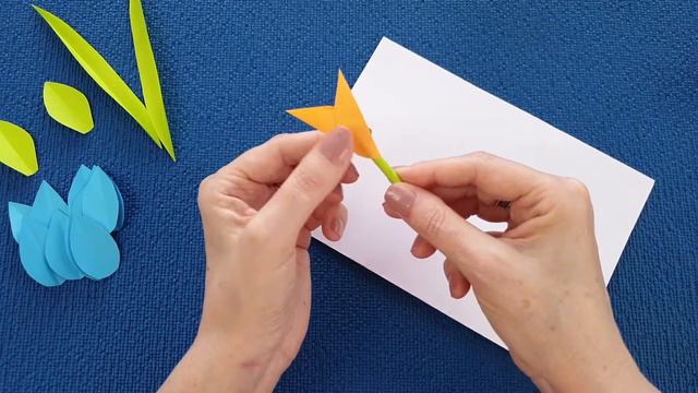 Цветы из бумаги. Как сделать красивые цветочки для подарка.