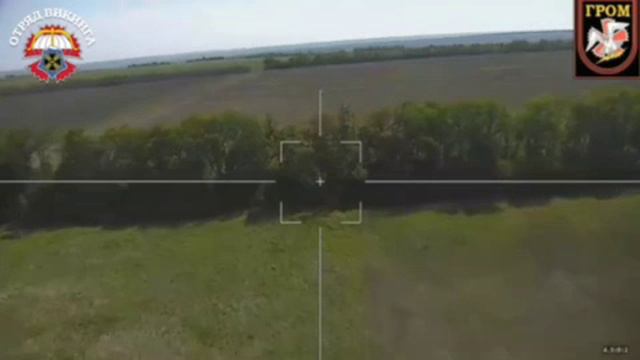 Военные продолжают бить рекорды по ударам "Ланцетов", на этот раз дрон-камикадзе сжёг САУ 2С1