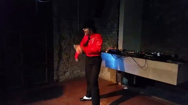 Двойник Майкла Джексона - Gago Jackson в клубе Апрель