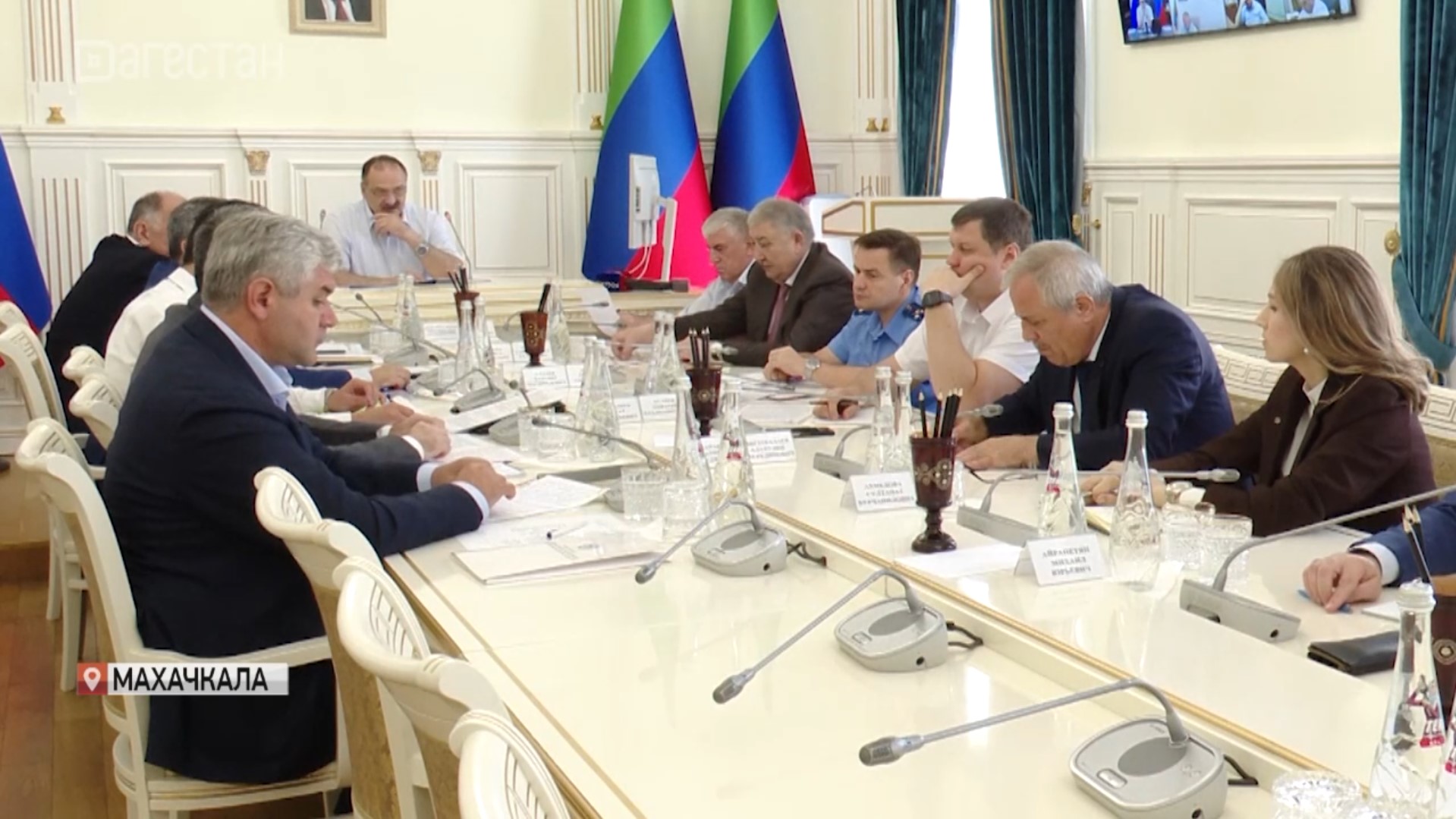 Вопросы строительства обсудили на совещании у главы Дагестана