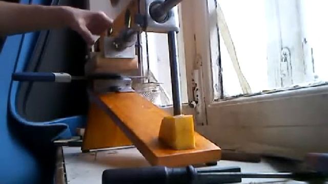 Самодельное устройство для заточки ножей типа апекса