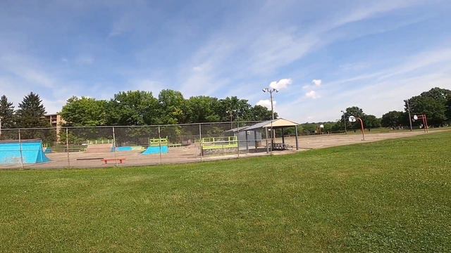 ARRMA TYPHON 6s SKATEPARK BASH