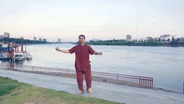 Five Animals QiGong 气功五禽戏 | Authentic Chinese Tai Chi Master