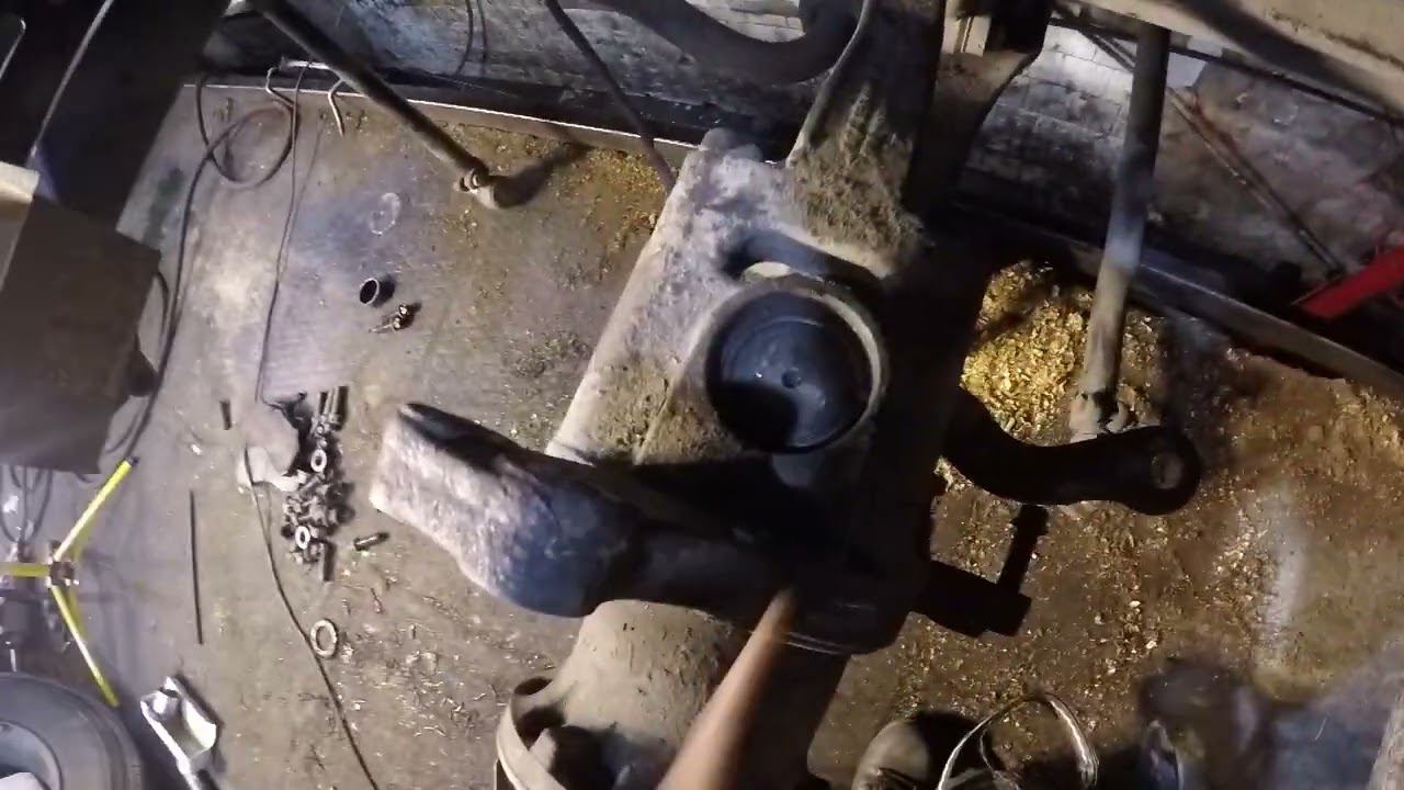 Выпрессовка шкворня на MAN TGM