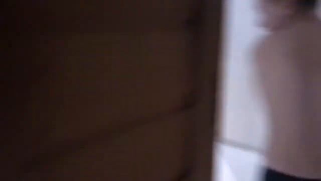 С мужиками паримся в сауне, Глеб собирается прыгнуть в бассейн.